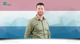 Jeffrey Havelaar in front of a NL Flag